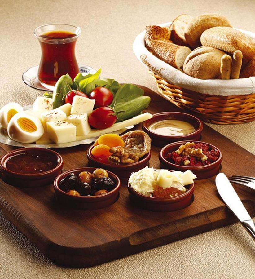 Red House Vip Apartmant Suites Provincia di Provincia di Istanbul Esterno foto