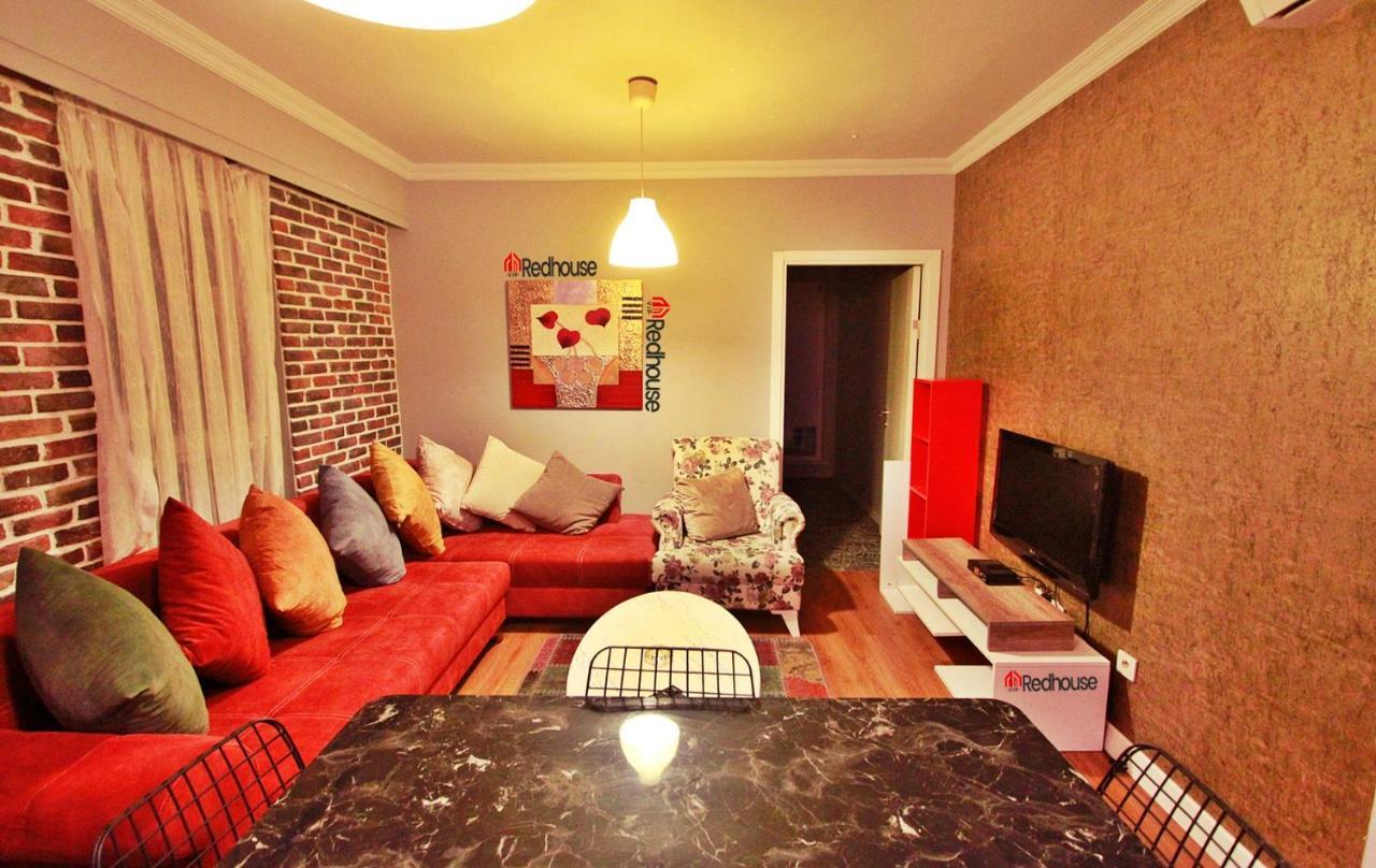 Red House Vip Apartmant Suites Provincia di Provincia di Istanbul Esterno foto