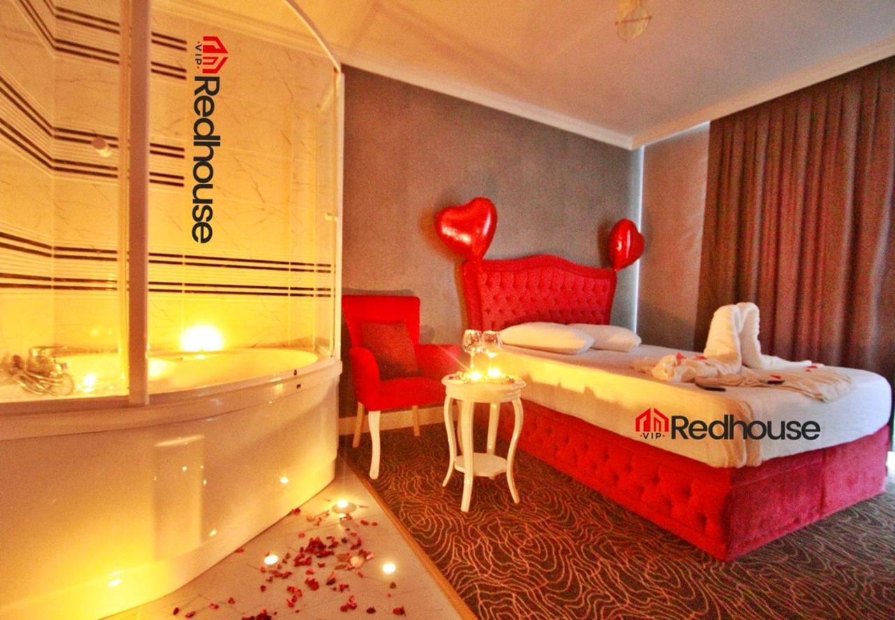 Red House Vip Apartmant Suites Provincia di Provincia di Istanbul Esterno foto
