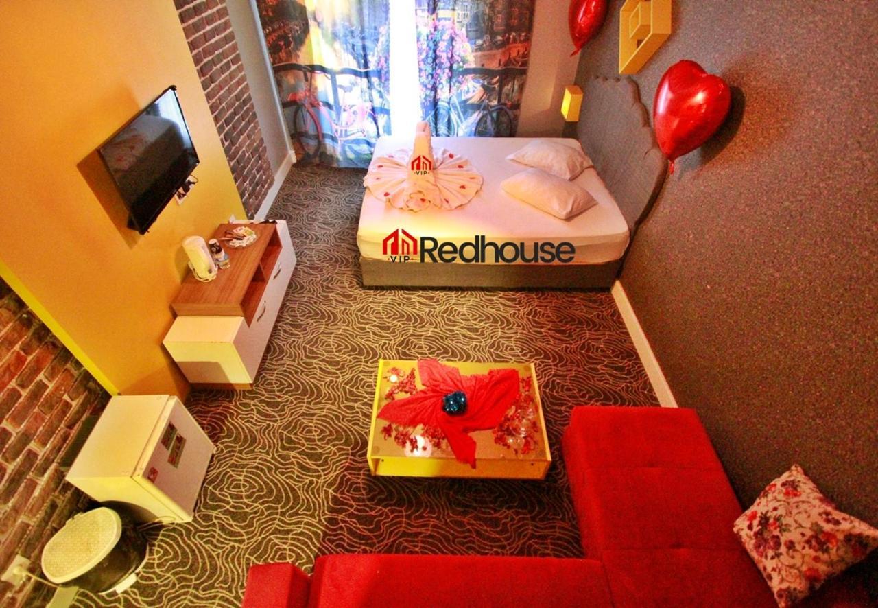 Red House Vip Apartmant Suites Provincia di Provincia di Istanbul Esterno foto